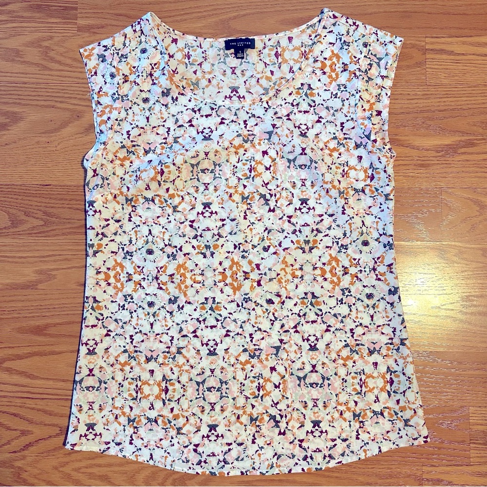The Limited patterned Cap Sleeve top size S